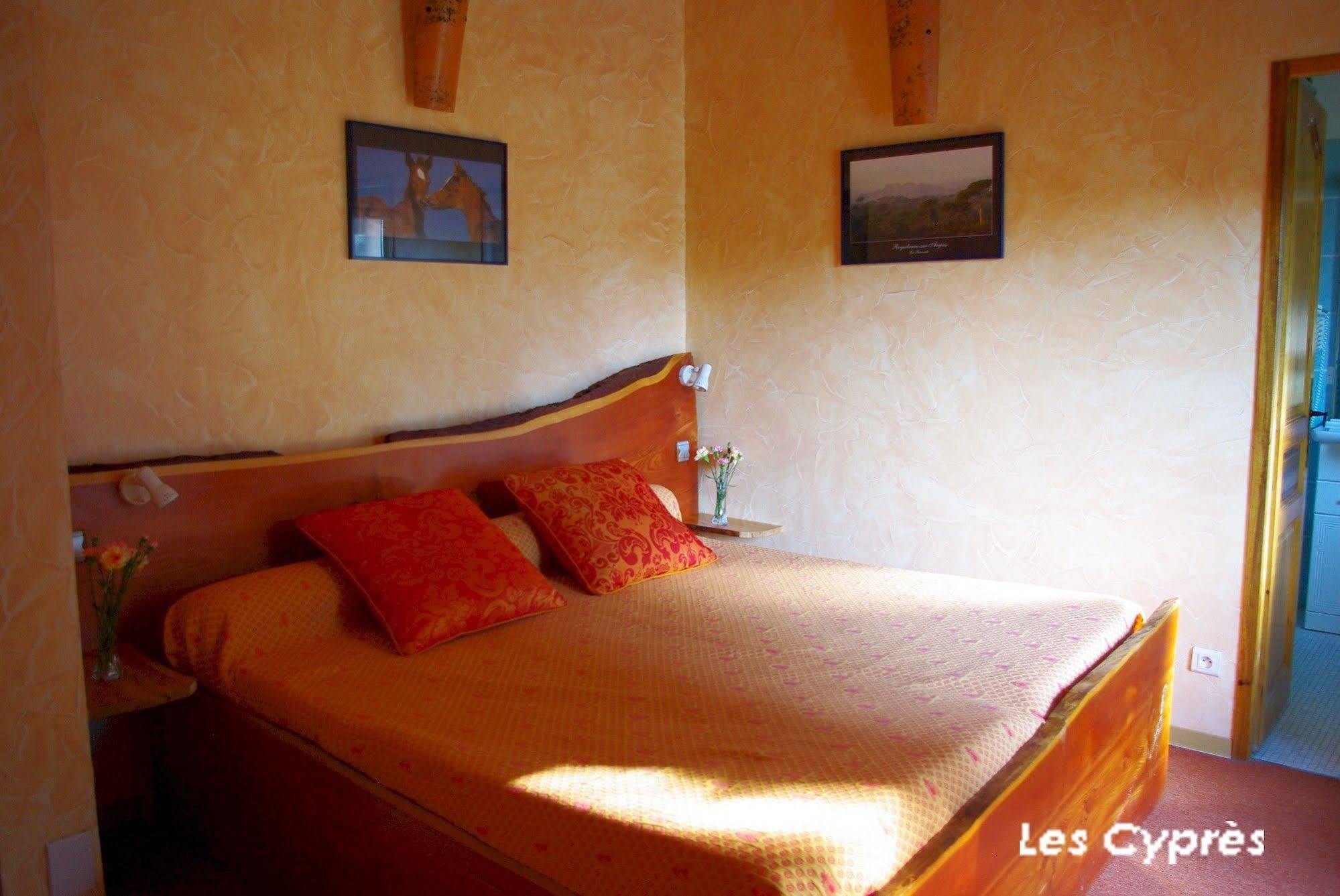 Les Chambres D'Hotes Au Bois Fleuri Рокбрюн-сюр-Аржан Экстерьер фото